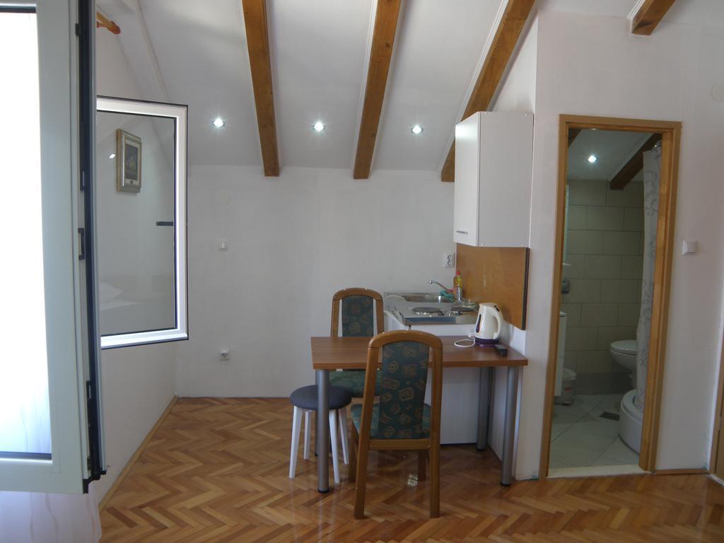 Apartman Kristina, Studio I Soba Primosten Exterior photo